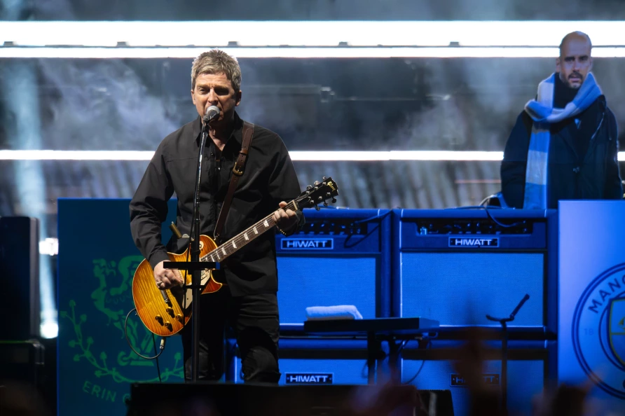 Oasis at MetLife Stadium