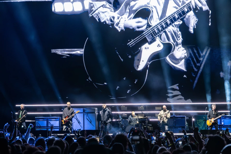 Oasis at MetLife Stadium