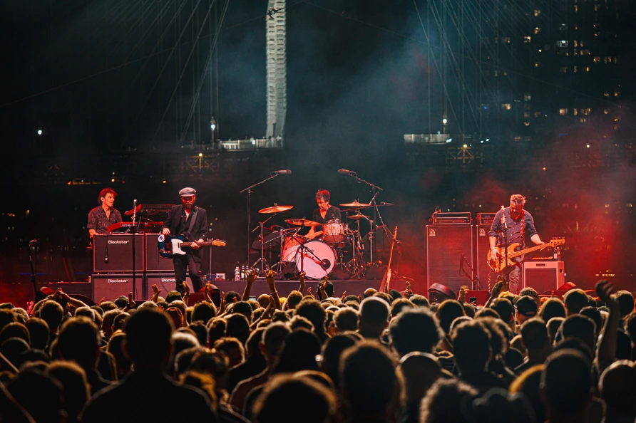Supergrass at The Rooftop at Pier 17