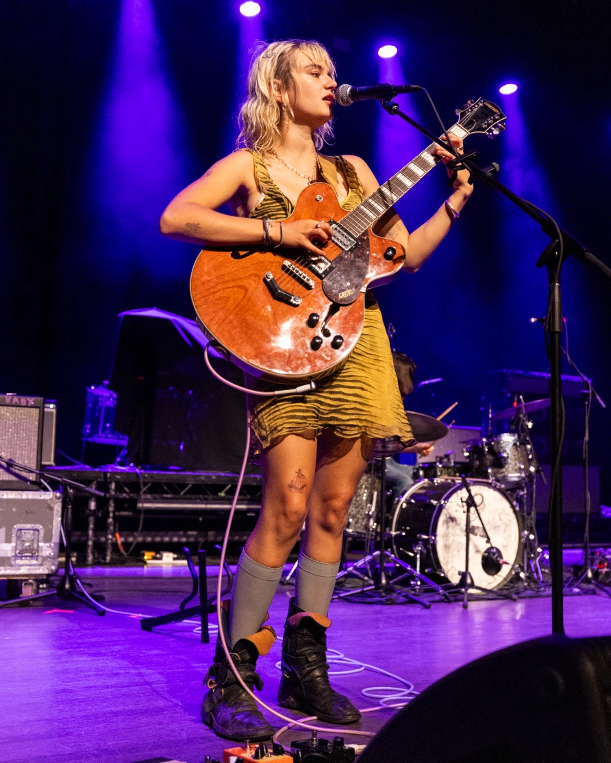 Mary in the Junkyard at Brooklyn Paramount