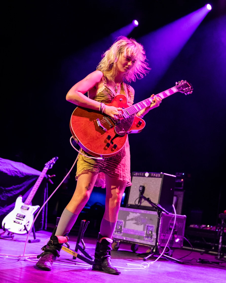 Mary in the Junkyard at Brooklyn Paramount