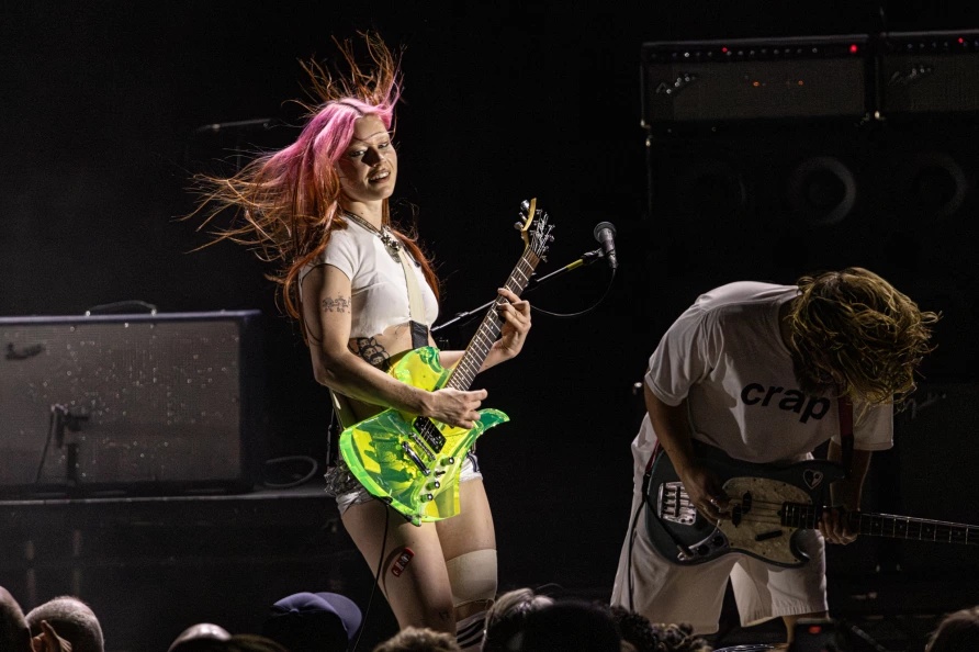 Wet Leg at Brooklyn Paramount