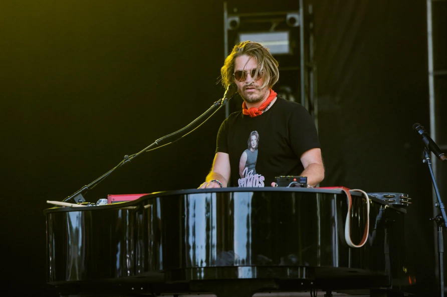 Hanson at Riot Fest 2025