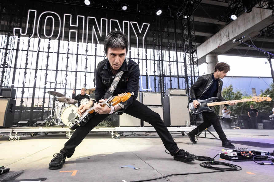 Johnny Marr at CBGB Fest at Under the K Bridge