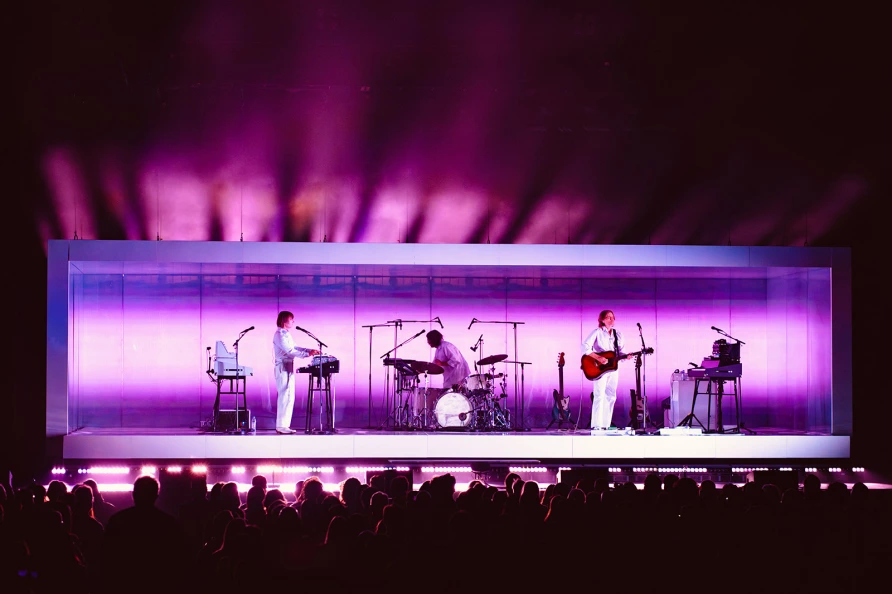Air at Brooklyn Paramount