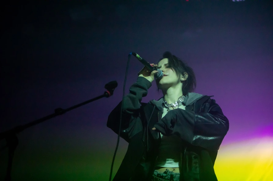 Oklou at Knockdown Center