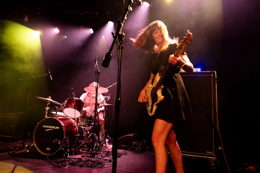 Chicas Vivian en Le Poisson Rouge