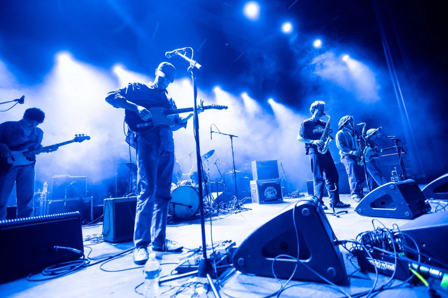 Racing Mount Pleasant at Brooklyn Paramount