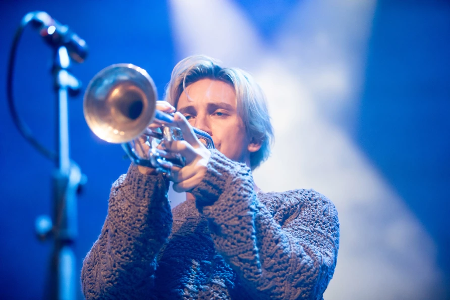 Racing Mount Pleasant at Brooklyn Paramount