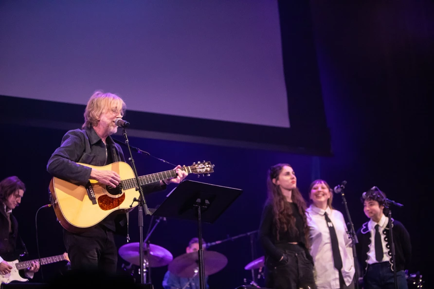 Trey Anastasio with Samia, Annie DiRusso & Claude at The Ally Coalition Talent Show 2025  at Skirball Center