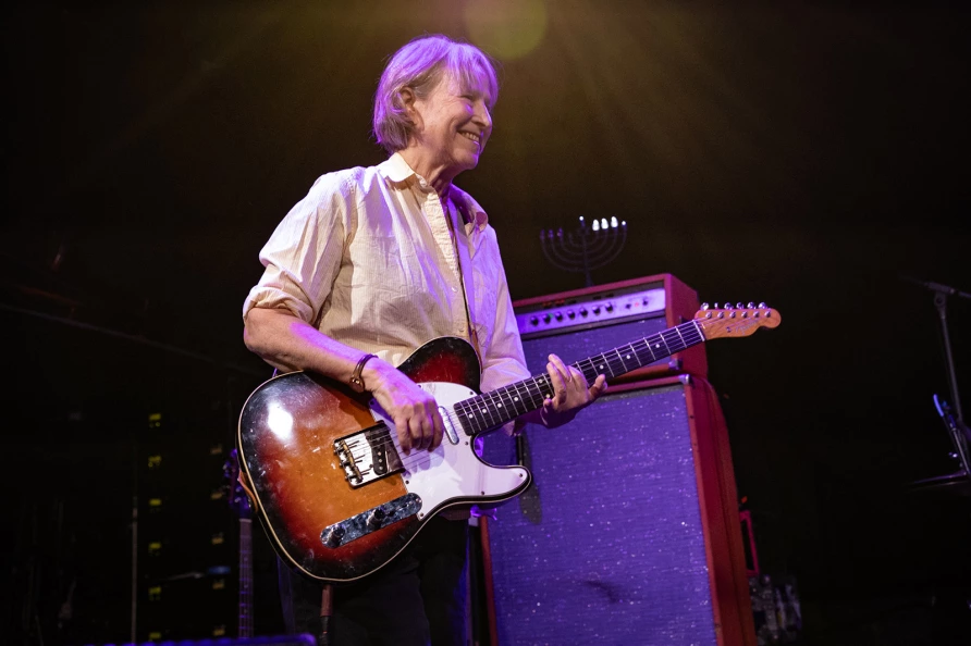  Hanukkah 2025 night 4