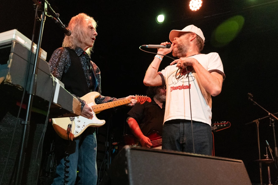 Yo La Tengo with Lenny Kaye & Bonnie "Prince" Billy at Bowery Ballroom: Hanukkah 2025 night 4