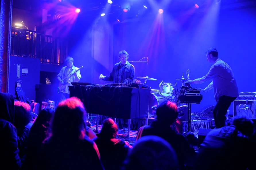 Gift Horse at Warsaw