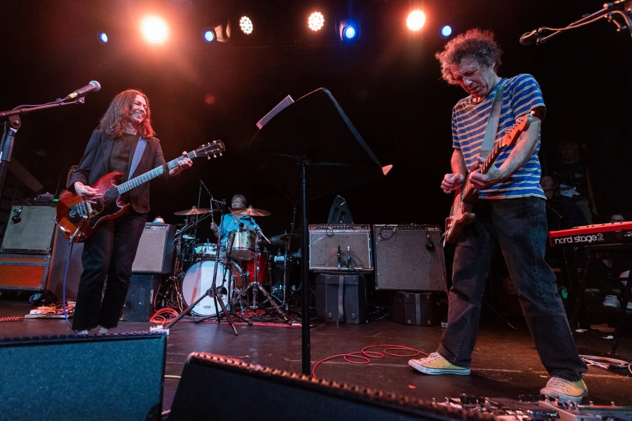 Yo La Tengo with Susanna Hoffs at Bowery Ballroom: Hanukkah 2025 night 6