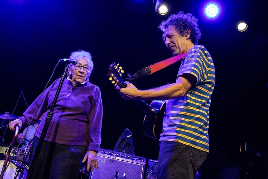 Yo La Tengo with Marilyn Kaplan at Bowery Ballroom: Hanukkah 2025 night 6