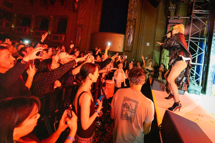 Robyn at Brooklyn Paramount