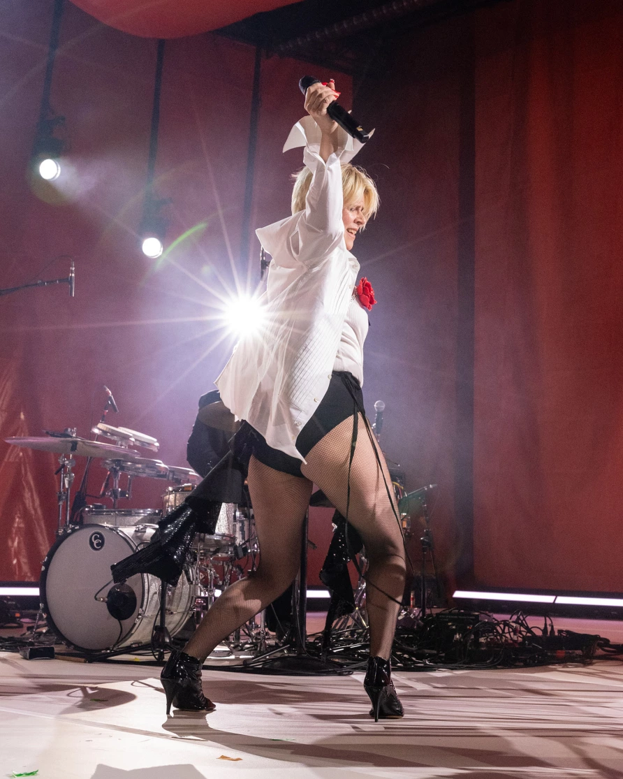 Robyn at Brooklyn Paramount