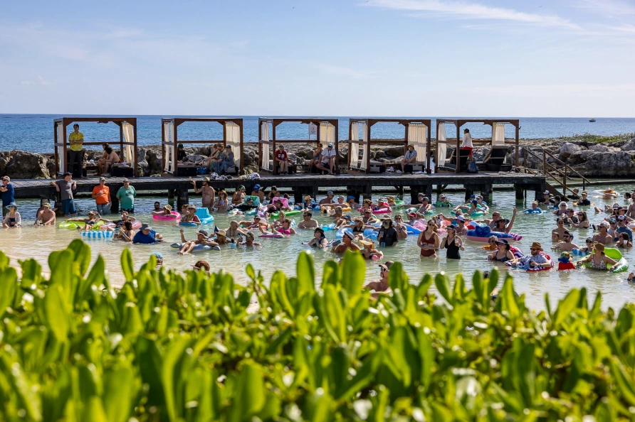 Golden Smog at Sky Blue Sky 2026