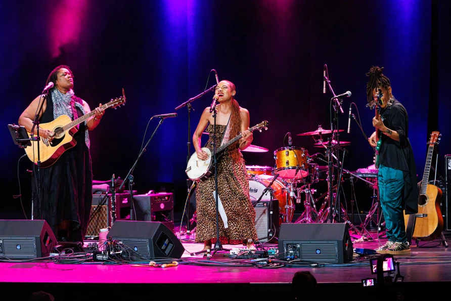 Allison Russell at Beacon Theatre