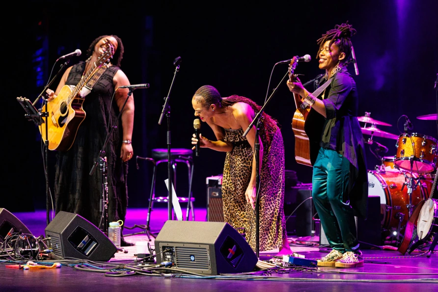 Allison Russell at Beacon Theatre