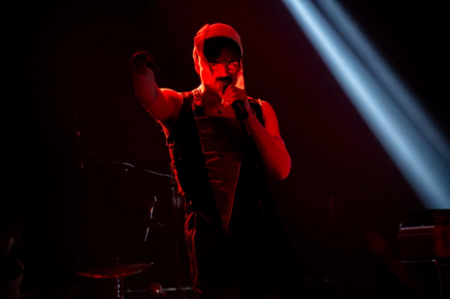 Model/Actriz at Knockdown Center