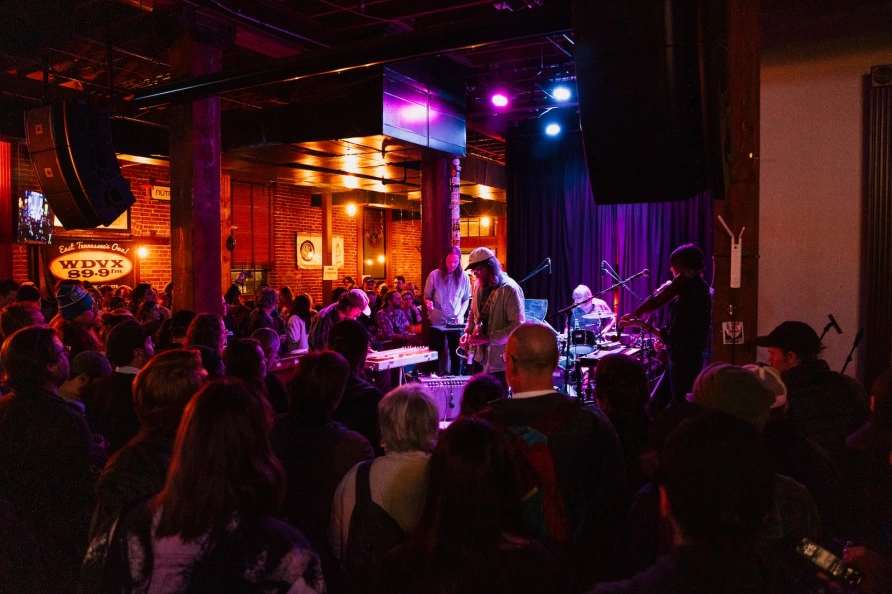 WingedWheel_AshliLinkous_BE26-2