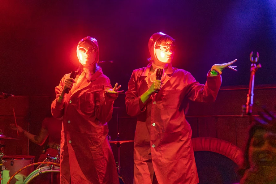 Gelli Haha at Schubas