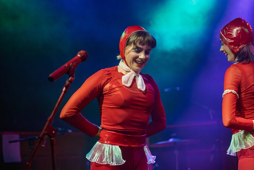 Gelli Haha at Schubas