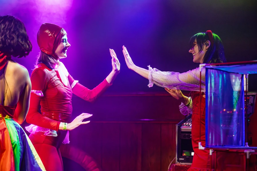 Gelli Haha at Schubas