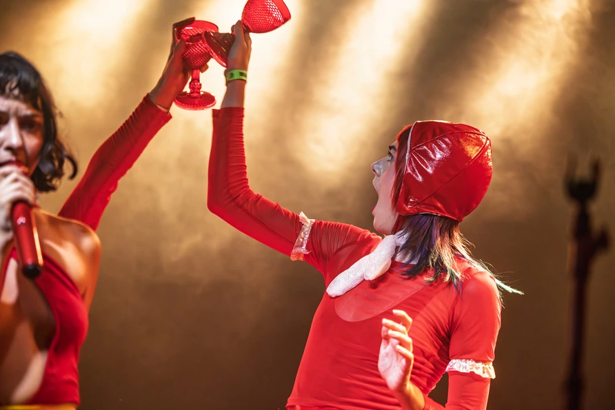 Gelli Haha at Schubas