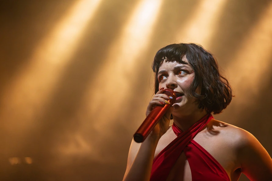 Gelli Haha at Schubas