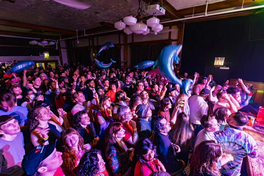 Gelli Haha at Schubas