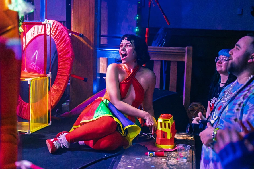 Gelli Haha at Schubas