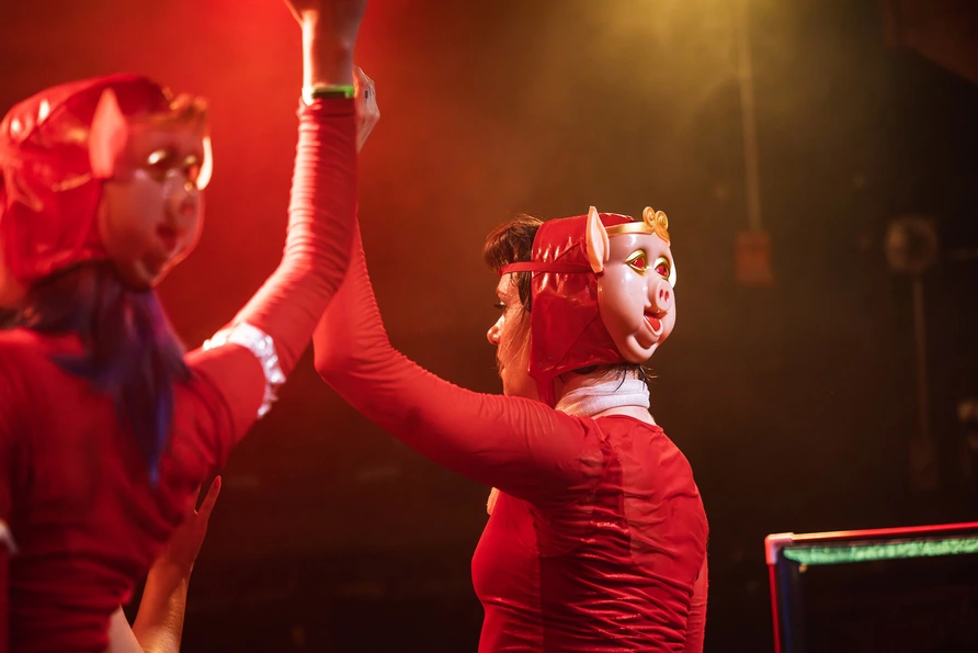 Gelli Haha at Schubas