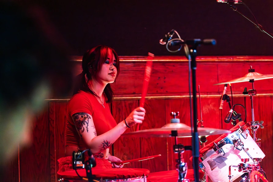 Gelli Haha at Schubas