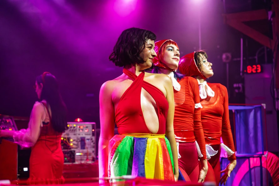 Gelli Haha at Schubas