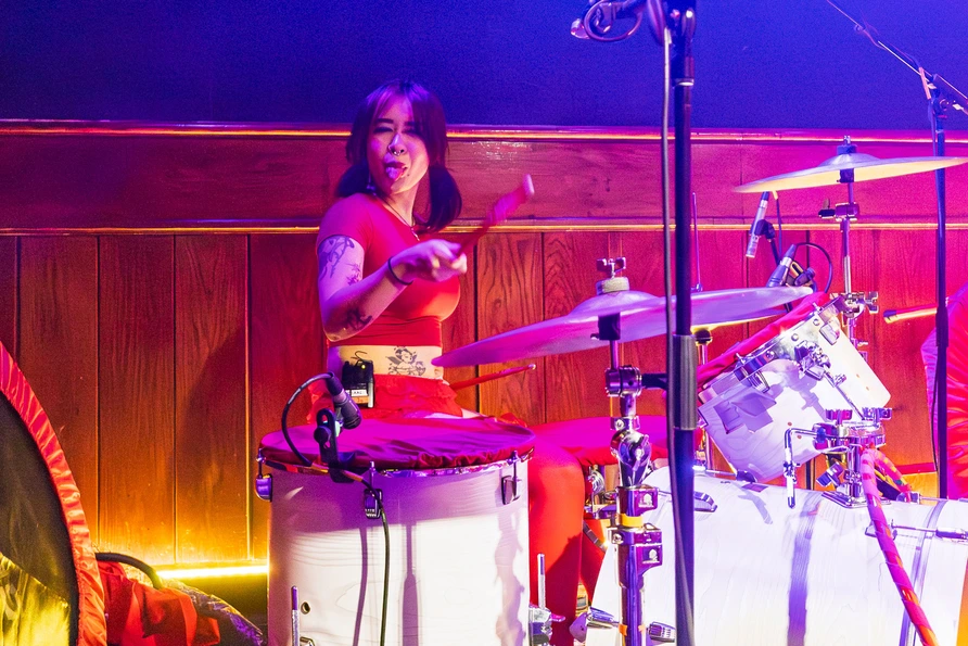 Gelli Haha at Schubas