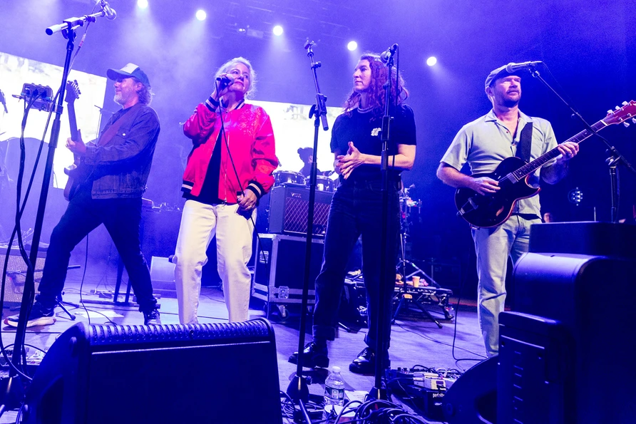 Broken Social Scene at Brooklyn Paramount