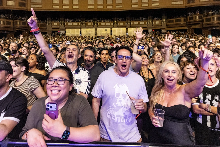 Broken Social Scene at Brooklyn Paramount