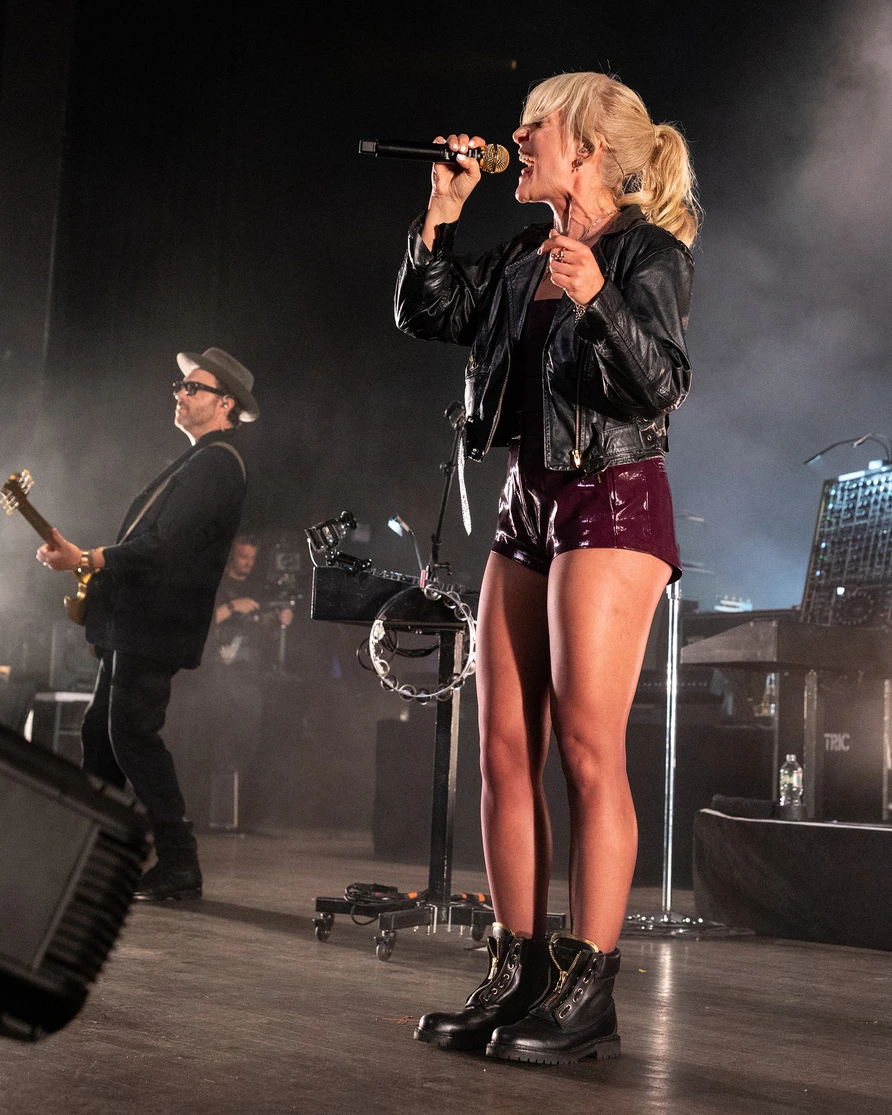 Metric at Brooklyn Paramount