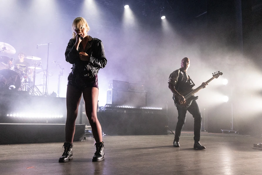 Metric at Brooklyn Paramount