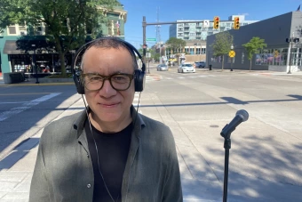 FredArmisen_100SoundEffects_1