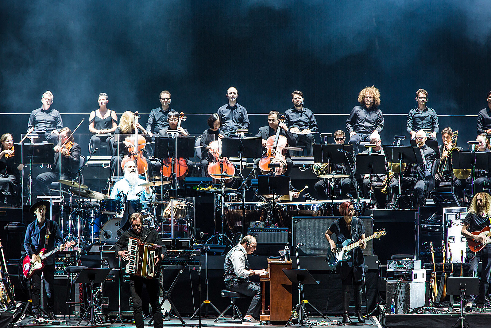 Hans Zimmer @ Radio City Music Hall night 1 (pics, video)