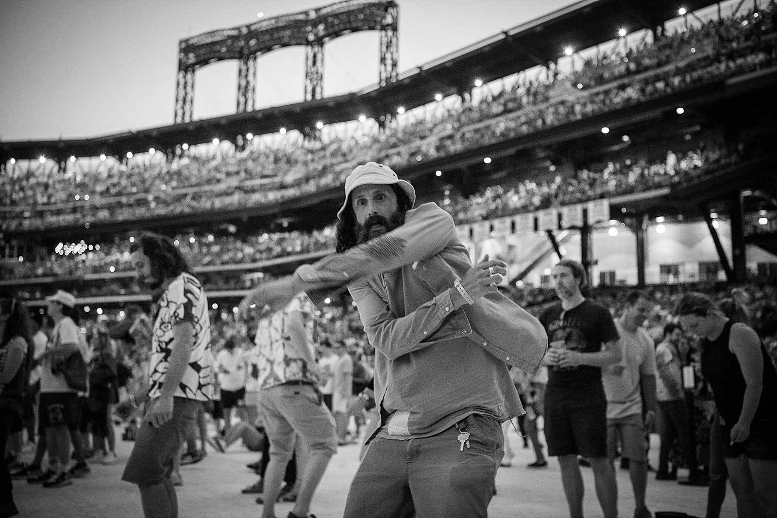 Dead & Co played Citi Field (with John Mayer playing Jerry's Wolf