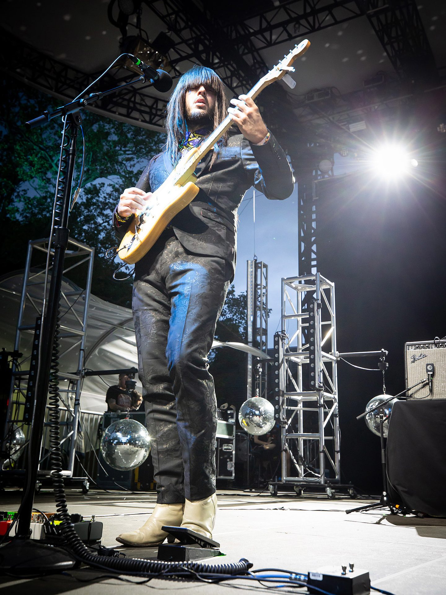 Khruangbin announce new vocal-oriented LP 'Mordechai,' share “Time (You ...