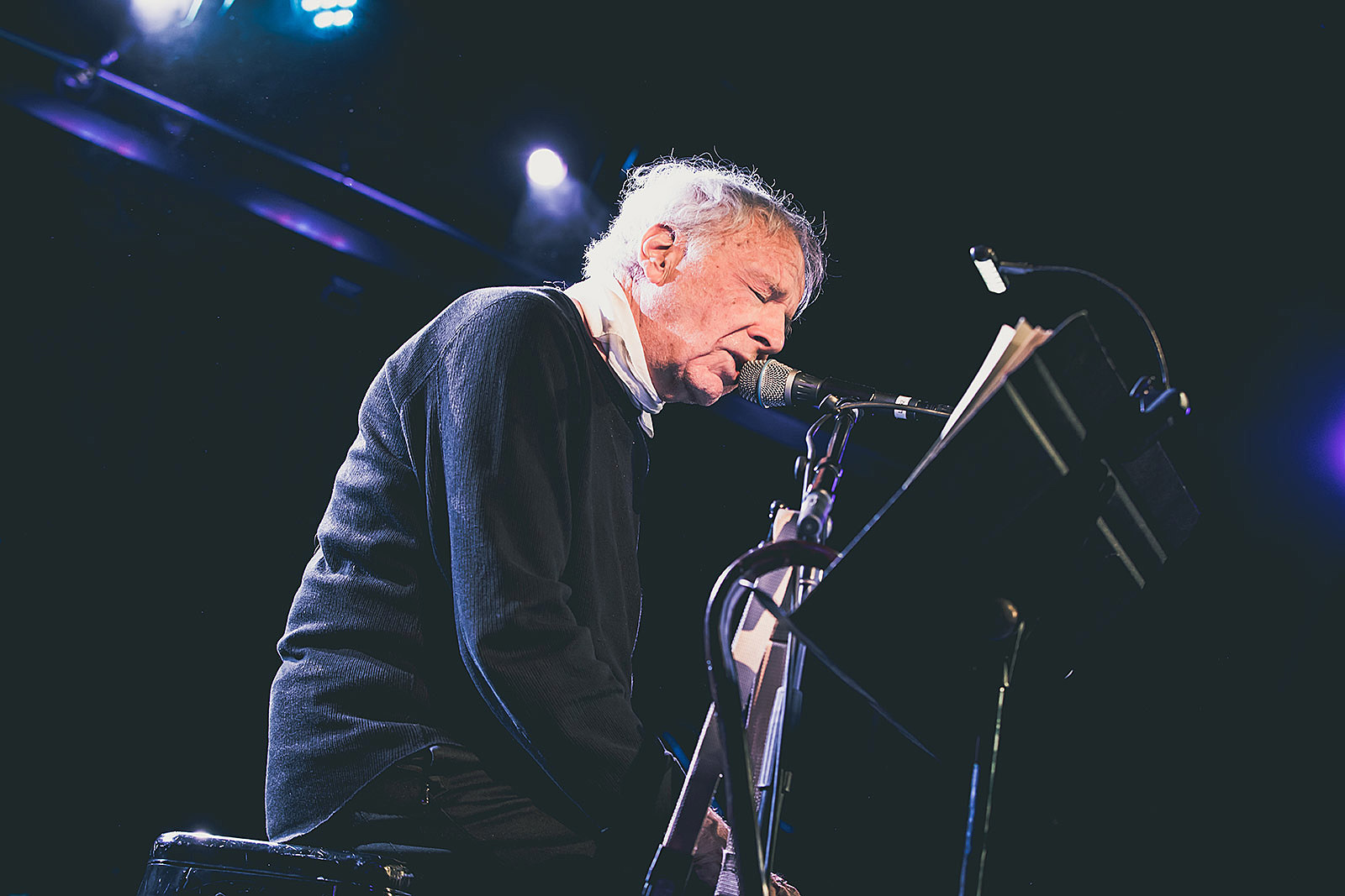 Mayo Thompson played 'Corky's Debt To His Father' at Le