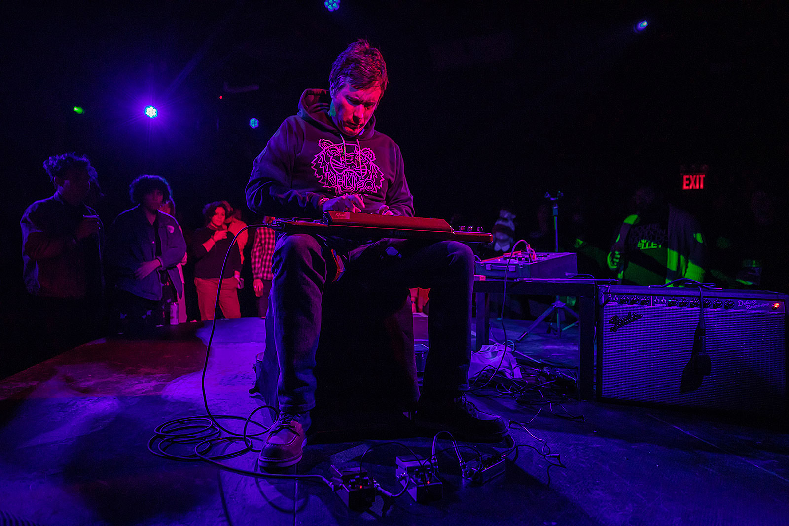 Bill Callahan played 2 nights in-the-round at Le Poisson Rouge (pics ...