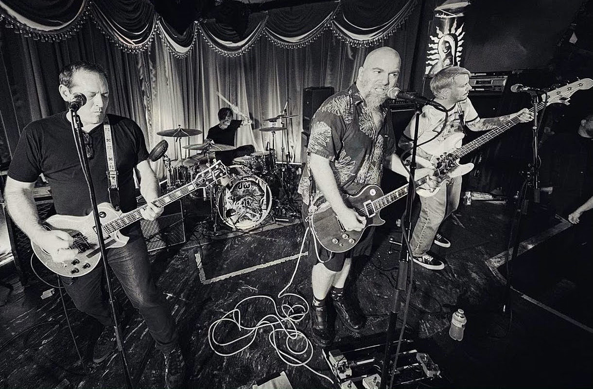 PLOSIVES (Rob Crow, Swami John Reis) prep 2nd album, share “Metacine”