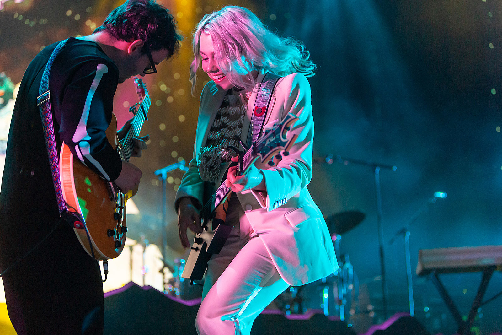 Phoebe Bridgers played her biggest show yet with Lucy Dacus & MUNA at ...