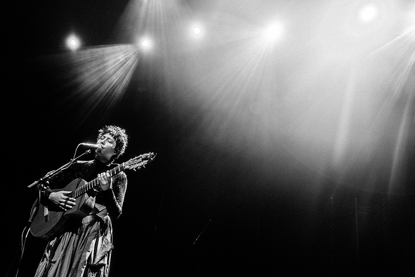 alt-j-played-an-awesome-wave-more-kings-theatre-pics-setlist